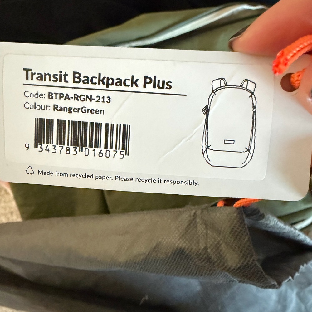 Bellroy Transit Plus Backpack, Ranger Green - Picture 9 of 9